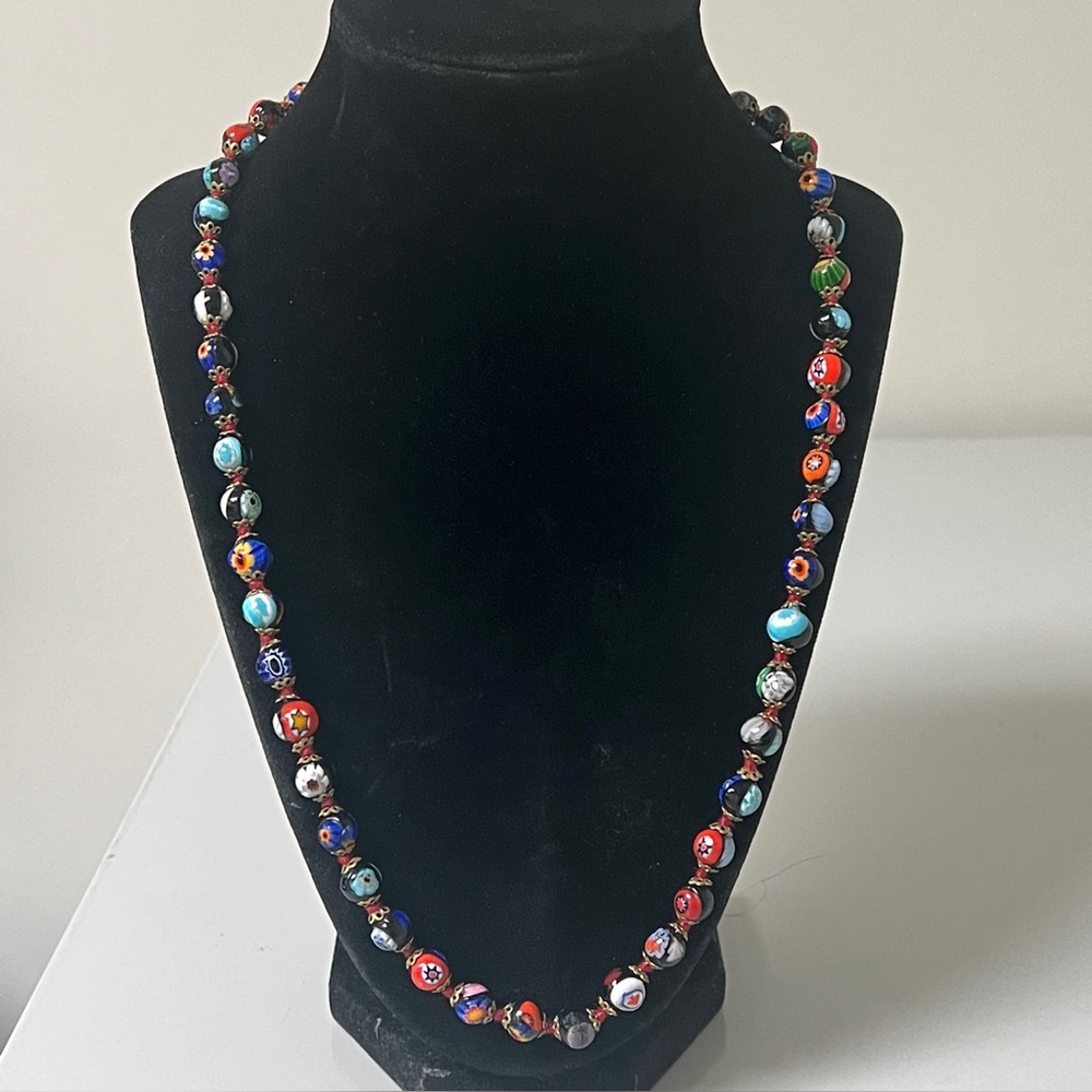 Vintage Murano Glass Beaded Necklace with Barrel Clasp